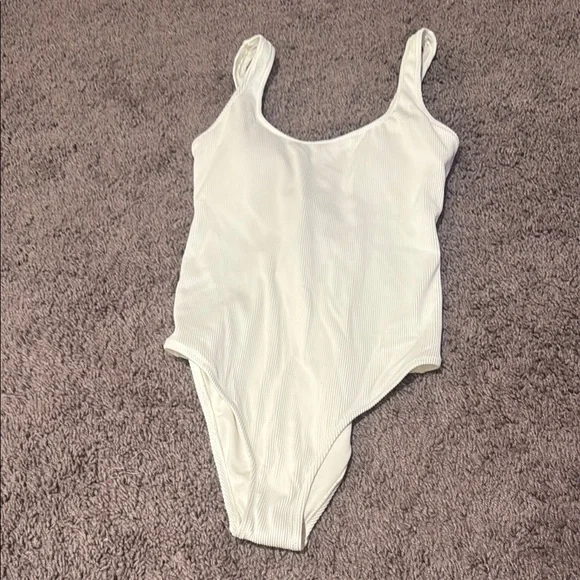 NWT Aerie White One Piece Swimsuit - Picture 3 of 5